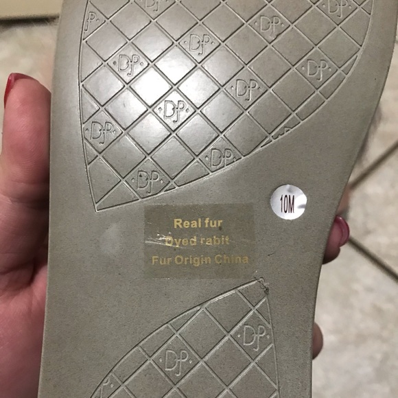 Donald Pliner Furfi rabbit fur slides - Picture 5 of 6